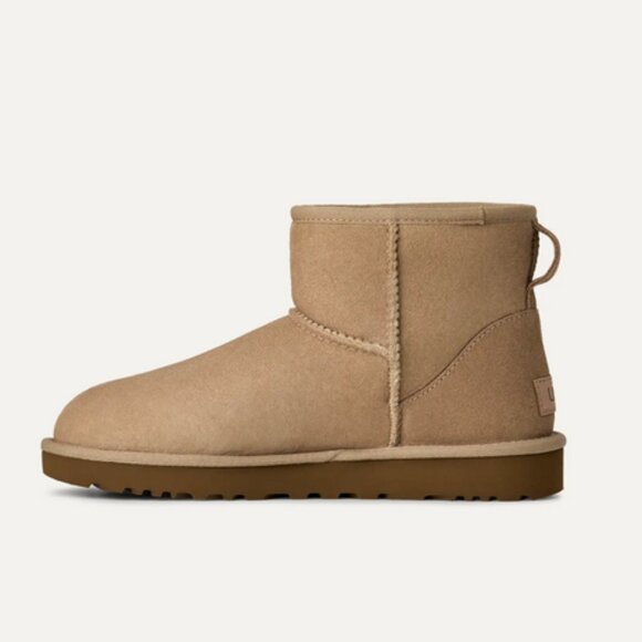 UGG Women's Classic Mini II Boot - Picture 3 of 4
